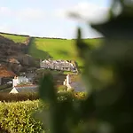 Tamarisk, Port Isaac Bay Holidays