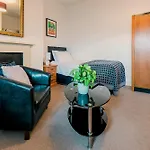 Rowntree Lodge