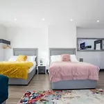 Host Liverpool - Picton Rooms Party Ultimate Party Pad