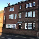 Entire Two Double Bedrooms Flat N4