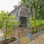 Roman Lodge