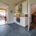 Worthy House