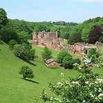 Holbeck Garden Villa