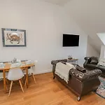 Foxton Penthouse