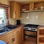 6 Berth On The Chase