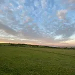 Lily Cosy Campervan With Sea Views & Amazing Sunrises