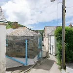 Bre Cottage