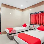 Oyo 10697 Hotel Suraj Inn