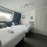 Flash Sale Central Hove 5 Bedroom Flat Bn332Awes