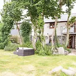 Polurrian House