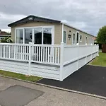 Heywoods Caravan Holiday Home