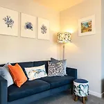 Blue Lobster Cottage