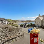 Gwynle - Criccieth