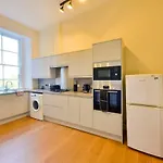 Guestready - Enchanting 2 Bedroom Flat Near Edinburgh'S Old Town