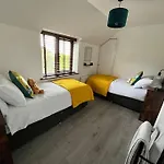 Camellia Cottage