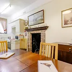 Clooneavin Apartment 8