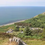 Cwm Ceiliog Annex