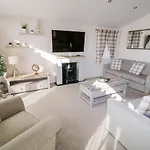Rockpool Retreat