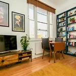 Waterloo Apartment - By Brighton Holiday Lets
