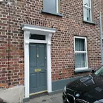 Queens Quarter Holiday Homes (Adults Only)