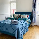 Seaside Rentals Bournemouth Centre - Large 3Br, Wifi, Beach 8 Min Walk