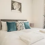 Highfield House - 1 Bed-Sleeps 2-Tjs20Hh