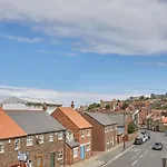 Host & Stay - Hoggarth House