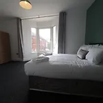 Ocean Pearl - 4 Bedroom House