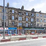 Joivy Family Flat Near Leith