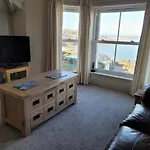 Fairfield Sea View Apartment