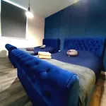 L2 Apartments -City Center -