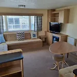 Pg49 8 Berth Pet Friendly Caravan Golden Palm