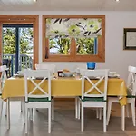 The Bluebell - Luxury Lodge With Hot Tub