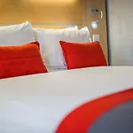 Holiday Inn Express Edinburgh - Royal Mile, An Ihg Hotel