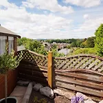 *Brand New* Olive Grove Cottage