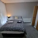Lovely & Peaceful 2 Bedroom Home With En-Suite, Leith, Edinburgh