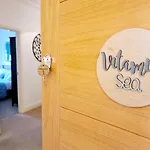 Vitamin Sea Beachfront Apartment Ramsgate - Sleeps 4