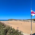 4 Seashore