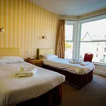 New Loretta Hotel