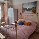 Bastwick House B&B