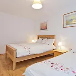 Luxury Ground Floor 2 Bedroom Apartment Bangor West