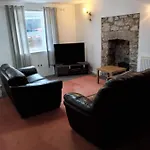 2 Bedroom Cottage In Porthcawl