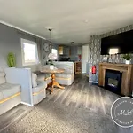 Promenade 566, Direct Beach Access, Close To Fantasy Island, Wifi, Pet Friendly - Meadow Lakes Caravan & Lodge Hire