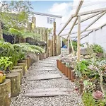 Luxury Home In Penzance With Stunning Garden