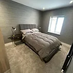 Castle St Mews Of Southport - 2 Bed Townhouse