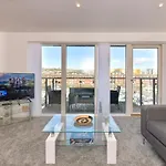 Just Stay Wales - Meridian Wharf, Marina View - 2 Bed Apartment