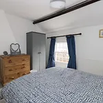 Pebble Cottage