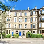 Entire Period Flat By City Centre