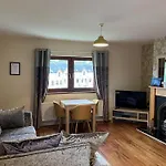 Lovely 2 Bedroom Family Apartment In Newcastle