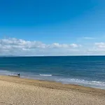 Benwick Cottage - Beachfront Thatched Cottage Set On The Marine Parade With Absolutely Spectacular Sea Views! Sleeps 4